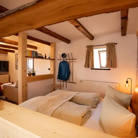 Appartement Landscapeapartment, 46qm Individual Mit Fernblick Ins Zittauer Gebirge, Ferienapartment Im Historischen Altstadtkern Zittau