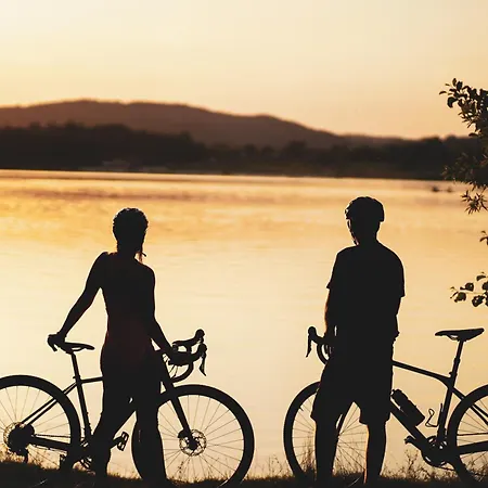 Appartement Landscapeapartment, 46qm Individual Mit Fernblick Ins Zittauer Gebirge, Ferienapartment Im Historischen Altstadtkern Zittau