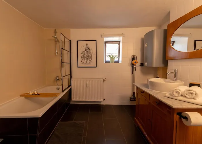 Landscapeapartment, 46qm Individual Mit Fernblick Ins Zittauer Gebirge, Ferienapartment Im Historischen Altstadtkern Zittau